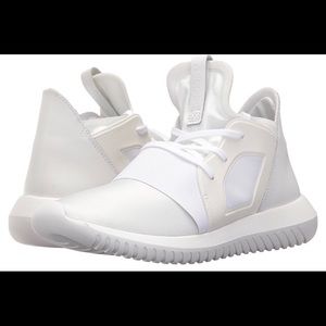 Good as new Adidas Women’s Tubular Defiant